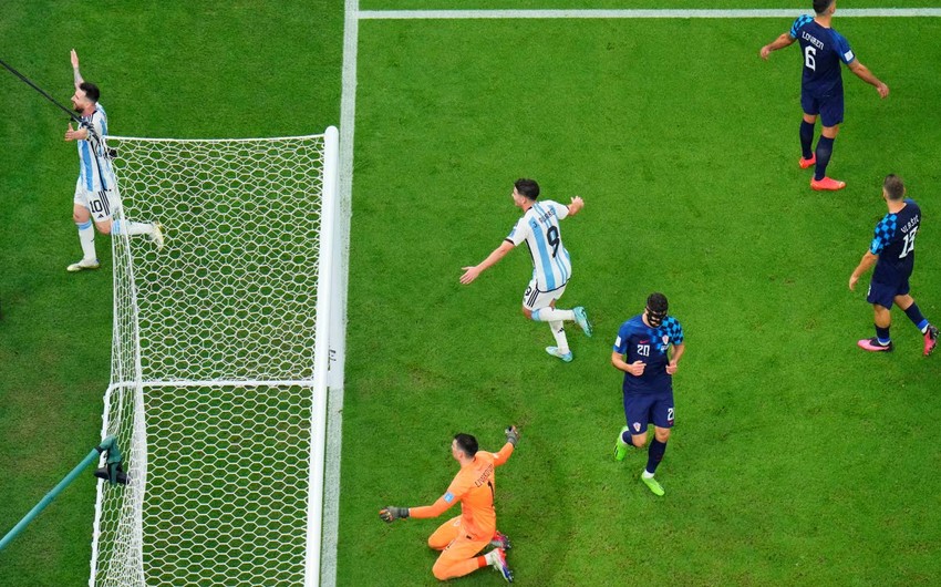 Messi daha bir... ADAM DAYANMIR
