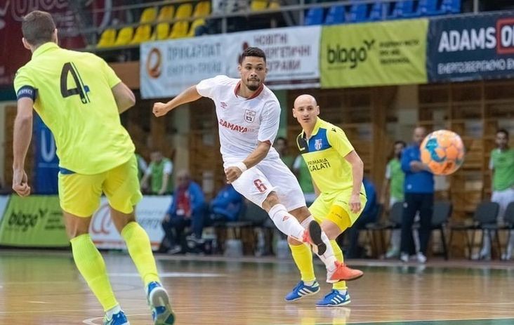 Azərbaycan çempionu ilə yollarını ayırdı, Braziliya klubuna keçdi - FOTO