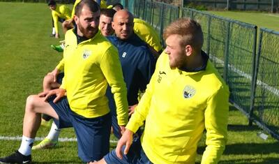 Problemləri həll olundu, komandaya qoşuldular -