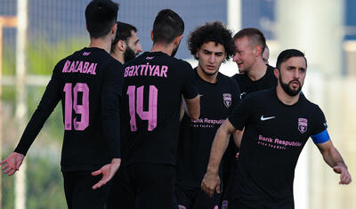 Bu 4 futbolçu "Sabah"ın "çörəyinə yağ sürtdü" -