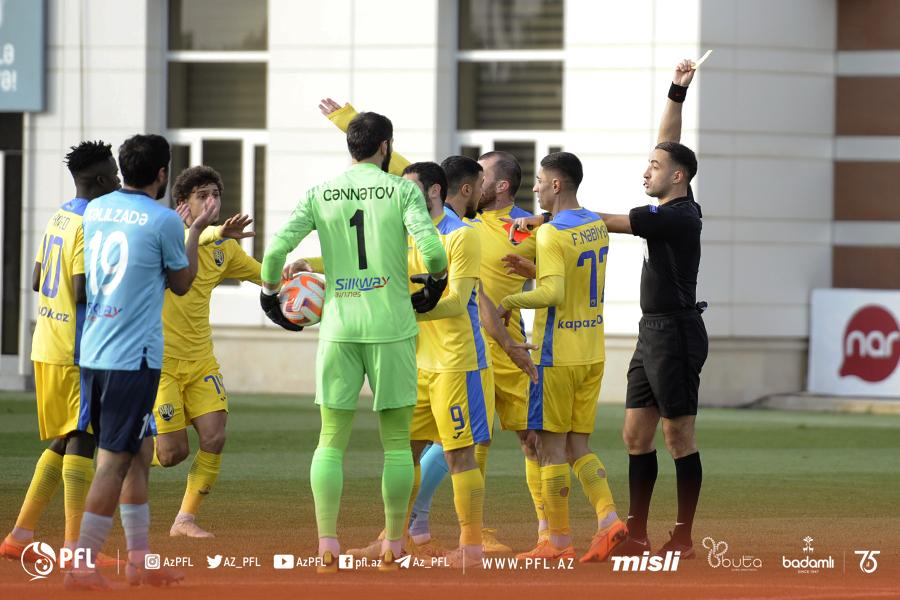 Premyer Liqada çıxış edən 7 futbolçuya ÜZÜCÜ XƏBƏR