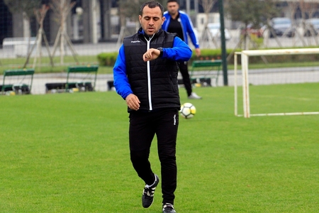 Ayxan Abbasov: "Qarabağ"a qarşı hücumda oynayırsansa..."
