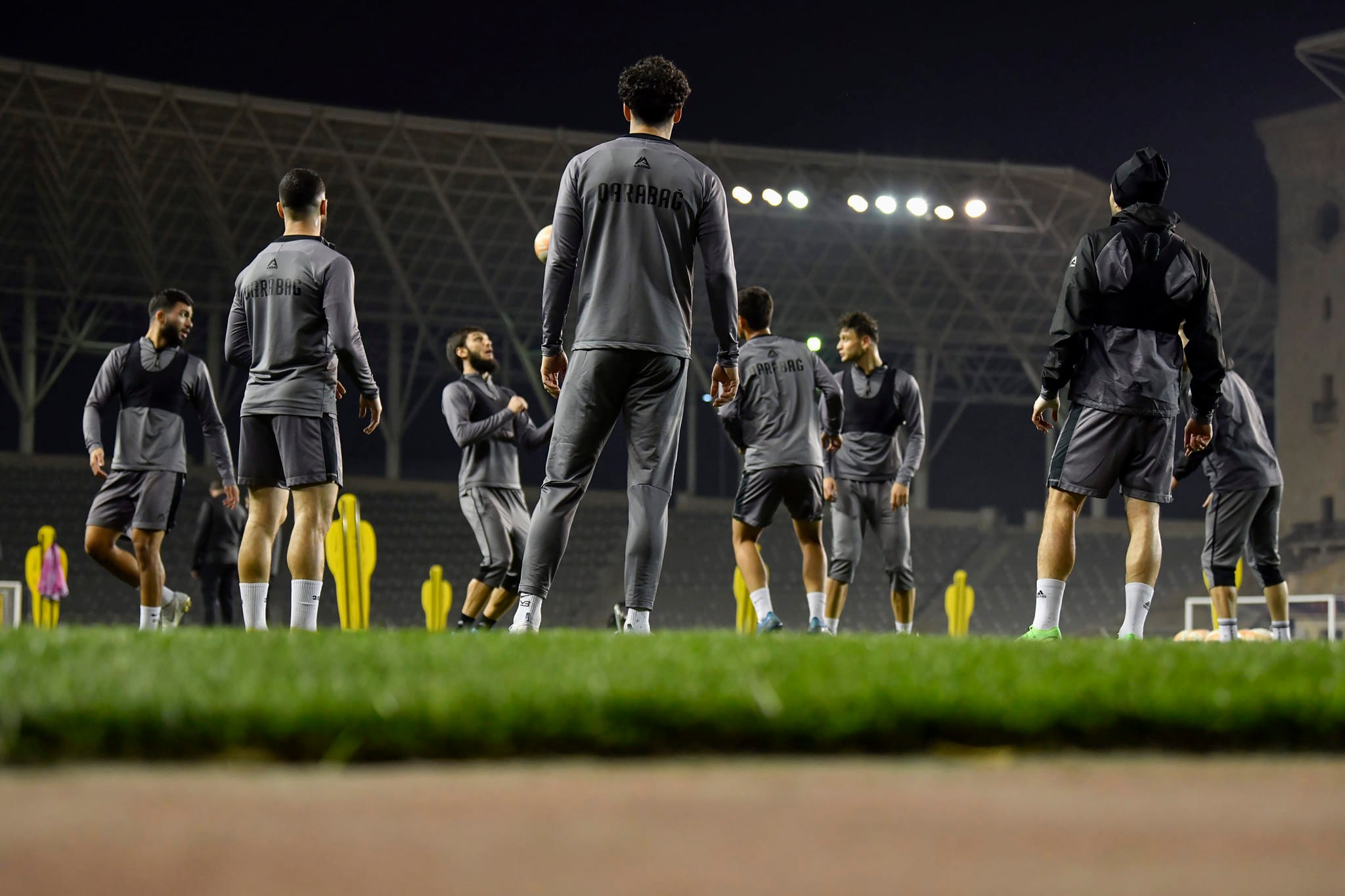 “Qarabağ” - Bu imkanlı klub nəyə görə qapıçı ala bilmədi?