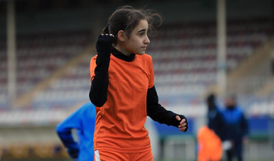 “Xırdalan”lı qız futbolçular “Sabah”ın qonağı oldu -