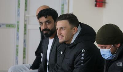 Kənd məktəbinin şagirdləri futbolçuları elə qarşıladı ki…