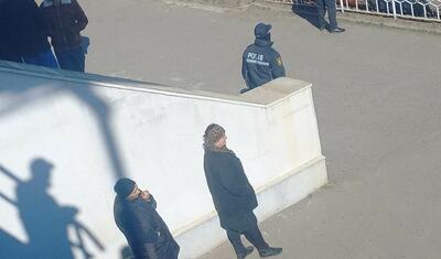 Şəhid anası stadionda “Kəpəz”i dəstəklədi -