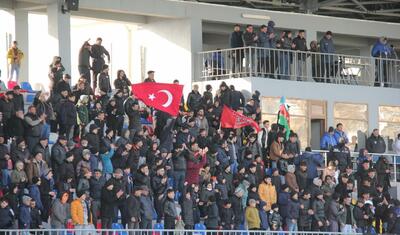 Rövnəq Abdullayev gəldi, SENSASİYA OLDU -