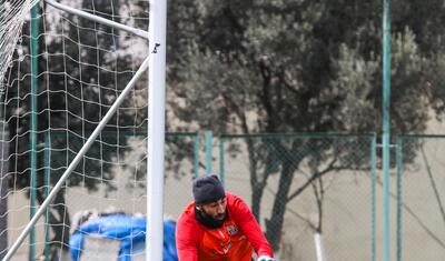 İki futbolçudan gələn xəbər "Neftçi"ni üzdü -