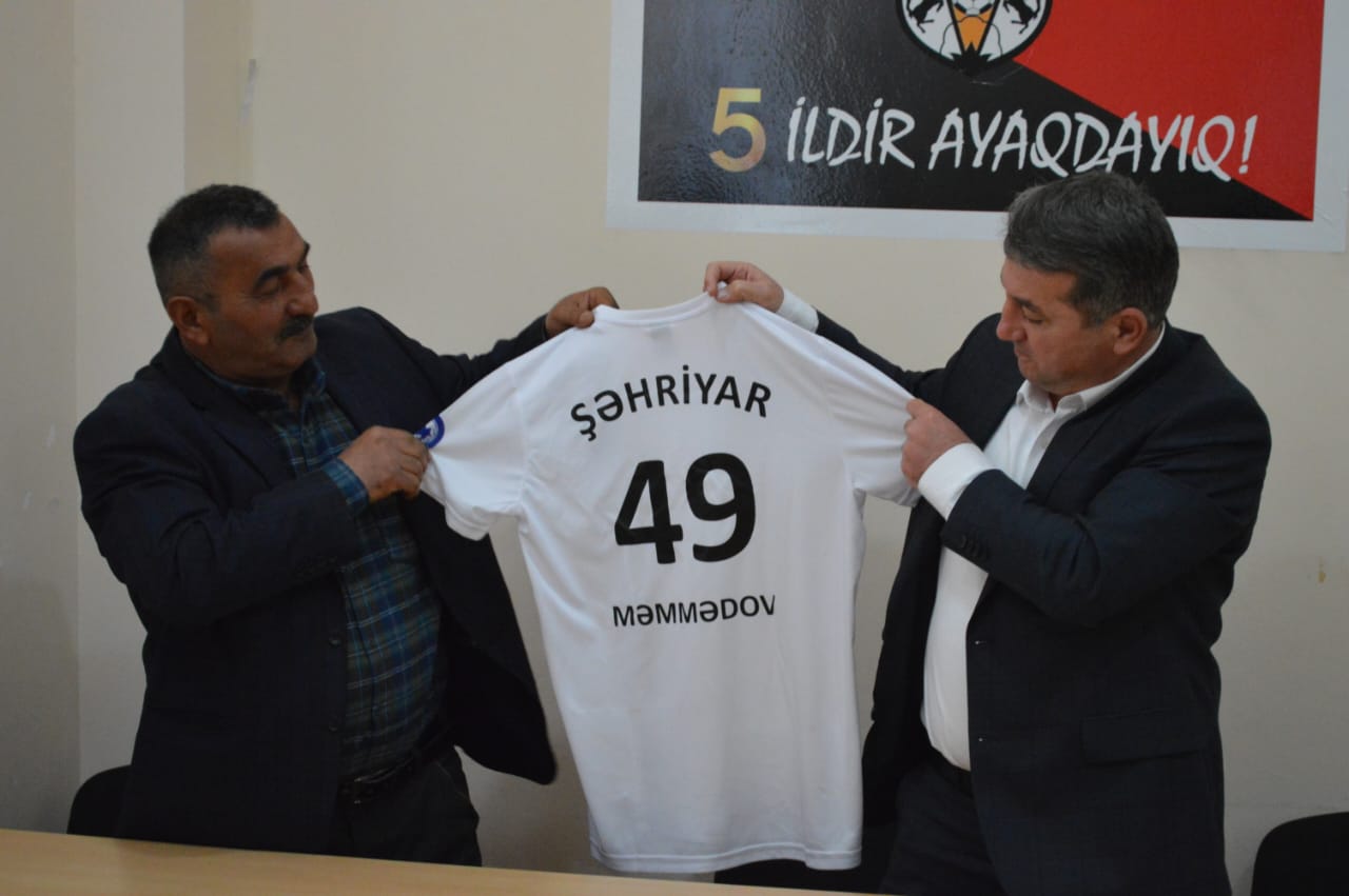 Həvəskar klubdan peşəkar addım - FOTOLAR