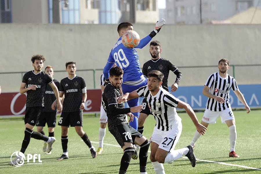 “Neftçi”: Böyüklərin bacarmadığını “balacalar” atdi - “Kiçik derbi”dən FOTOREPORTAJ