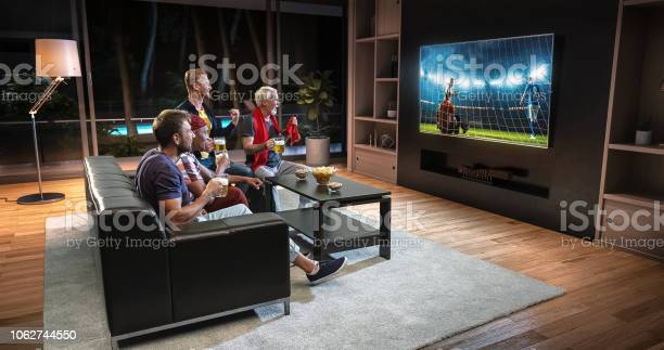 Günün canlı yayımlanacaq matçları - TV AFİŞA