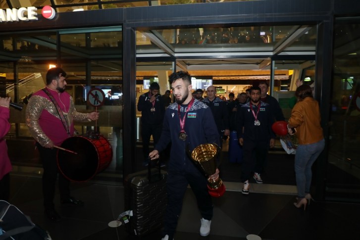 "Buna görə heyfslənmirəm"