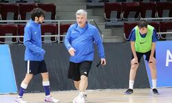 https://www.sportinfo.az/idman_xeberleri/futzal/166060.html