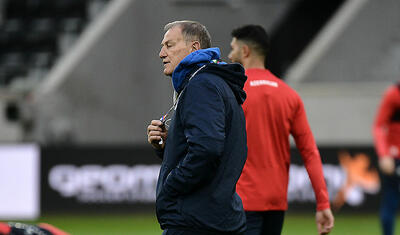 Millimizin futbolçuları Avstriyada: Gəzinti yox, məşq…