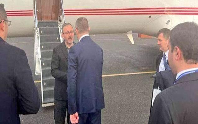 Türkiyəli nazir 15 ildən sonra Ermənistana səfər etdi