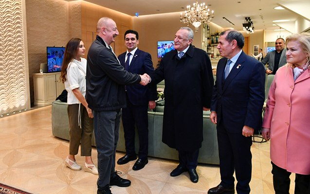 İlham Əliyev BOS-da “Qalatasaray”ın prezidenti ilə görüşdü - FOTO