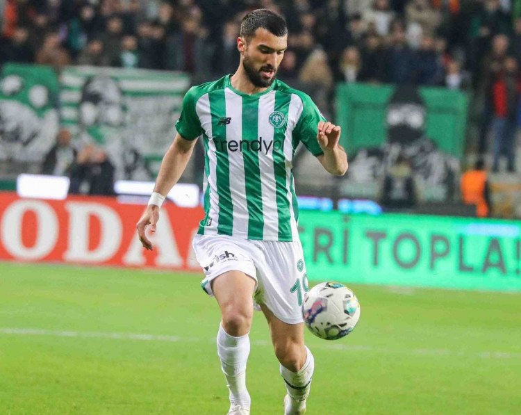 "Konyaspor" rəhbərliyi Mahirdən çoxlu qol gözləyir