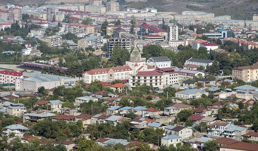 "Qalan qalacaq, qalmayan çıxıb gedəcək" - Xankəndidə yaşayan ermənilər...