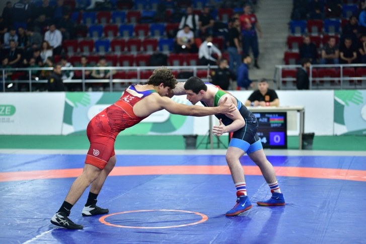 Azərbaycan çempionatı hansı klubları sevindirdi?