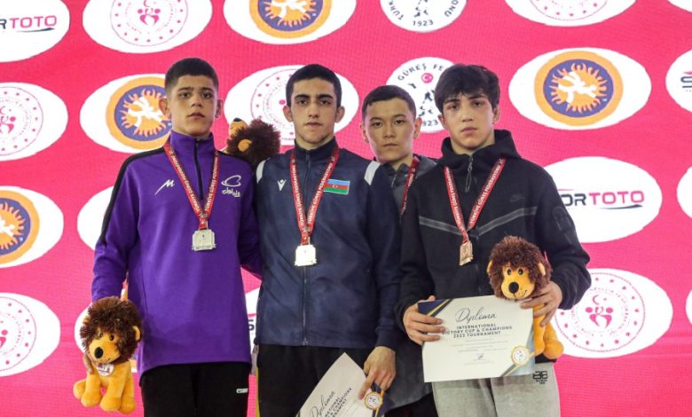 “Zəfər kuboku”nun ilk günündə 6 medal - Azərbaycan güləşçilərindən