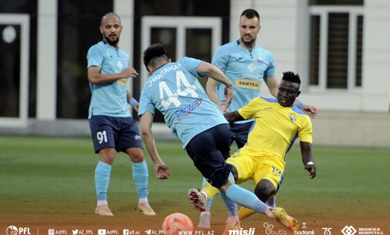 Azərbaycan futbolunda mübahisəli axşam: Qol və penalti ləğv olundu - VİDEO