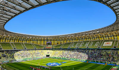 Polşalılar önündə ağlaşma qurmalı futbol adamlarımız kimlərdir? -