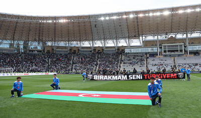 "Sabah" vs "Beşiktaş": İki qardaşın qovuşması anı -