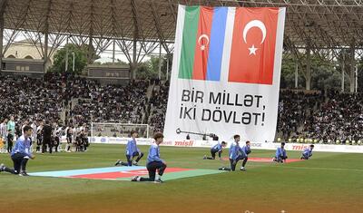 "Sabah" vs "Beşiktaş": İki qardaşın qovuşması anı -