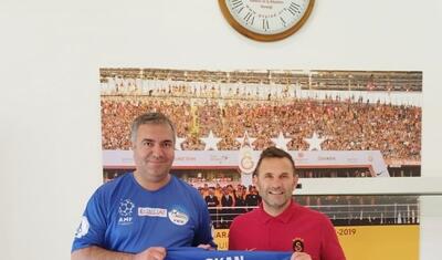 Heydər Əliyevin 100 illiyi münasibətilə İstanbulda "Qalatasaray"la qardaşlıq matçı -