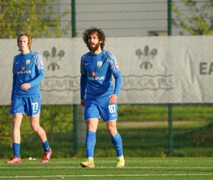 Azərbaycanlı futbolçu yenə meydana çıxmayacaq - Latviya çempionatında