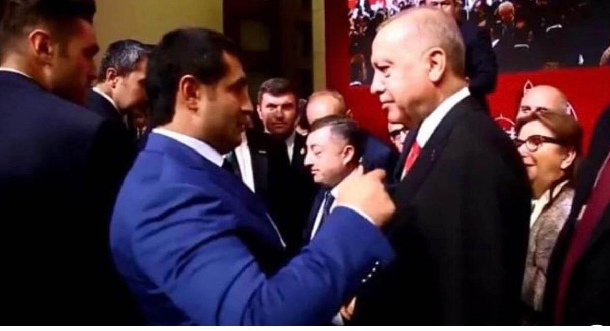 Məşhur azərbaycanlı idman adamı Ərdoğanı dəstəkləmək üçün Türkiyəyə getdi - FOTOLAR