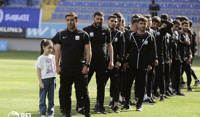 "Neftçi"nin baş məşqçisi balaca qızını da özüylə gətirdi -