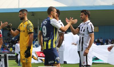 "Fənərbaxça"nın önünə çıxan "Neftçi"dən