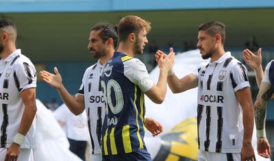 "Fənərbaxça"nın önünə çıxan "Neftçi"dən