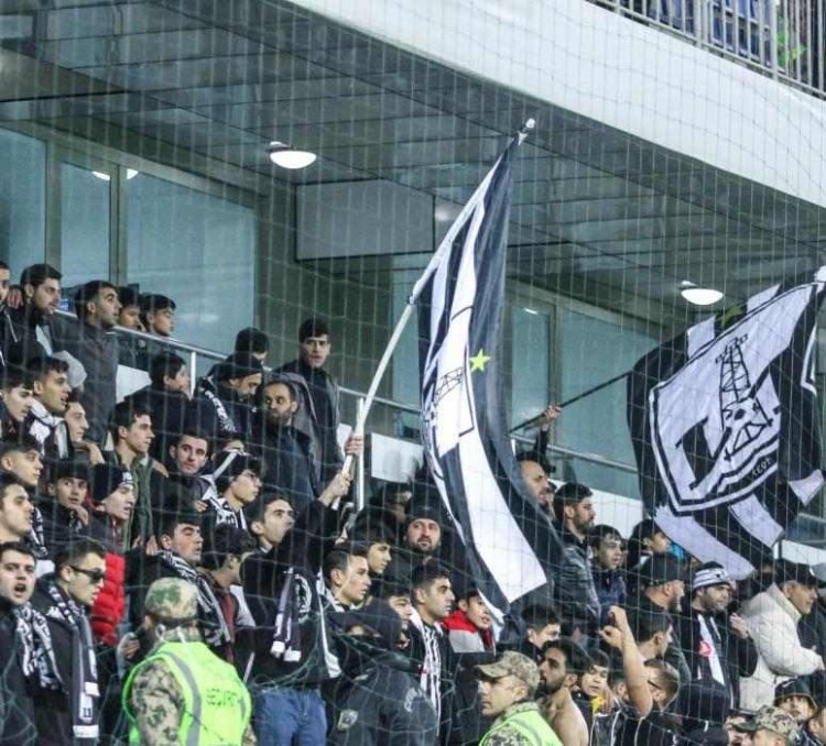 "Neftçi" bir neçə dəqiqənin içində hamısını satdı - "Beşiktaş"a görə