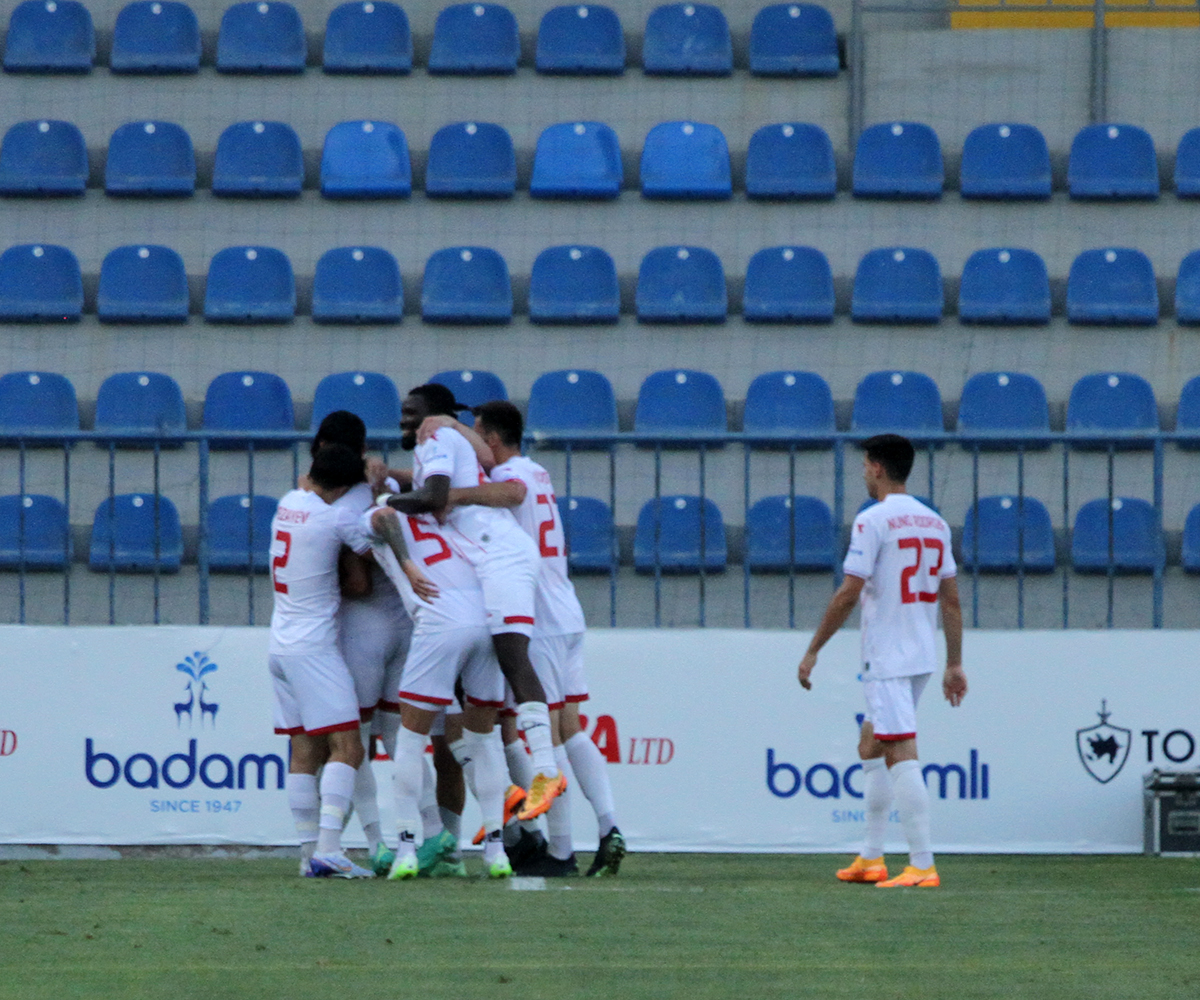 Siftə 1200 manat oldu, "Qarabağ"ı da udsalar… Pul gəlhagəldir!