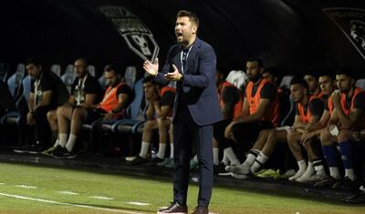 Premyer Liqanın iki komandası arasında "qırğın" -