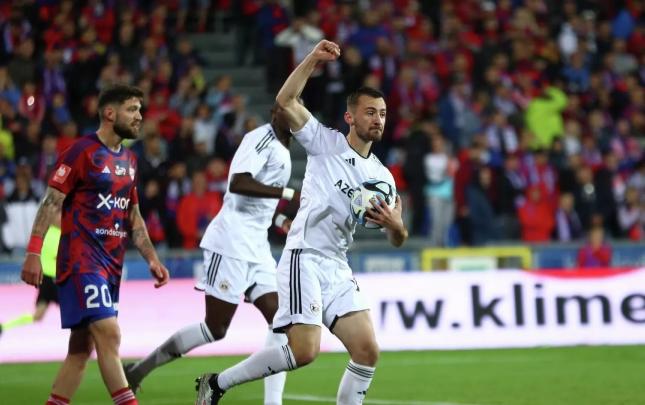 PSV-nin ulduzu "Qarabağ"ın hücumçusu qədər deyil