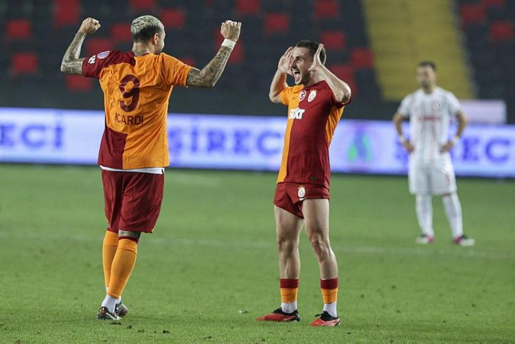 "Qalatasaray" Antepdə 3 xalı 3 qolla qazandı - VİDEO