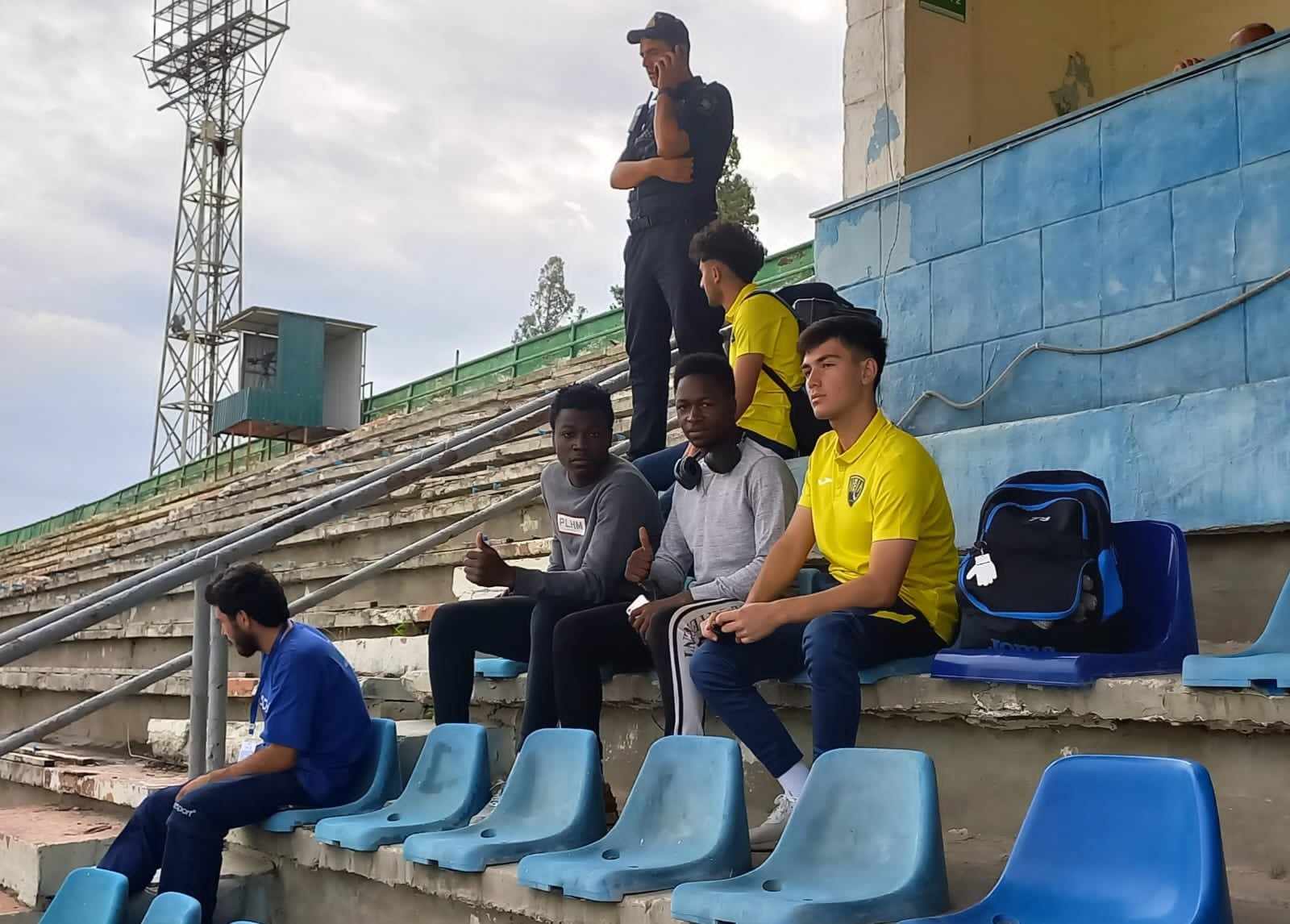 Premyer Liqa klubu nigeriyalıları yola saldı