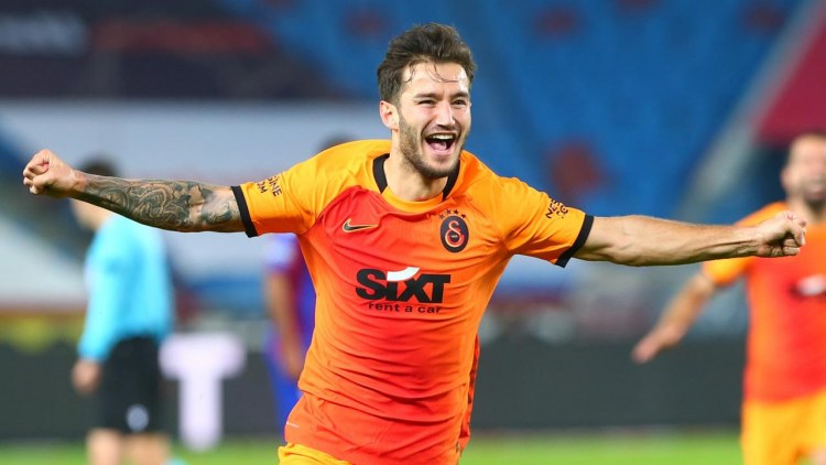 Türkiyəli hücumçu "Qalatasaray"ı bu kluba dəyişdi
