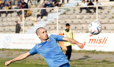 Azərbaycanda daha bir komanda "batır" -