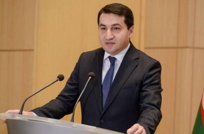 “Azərbaycanın mövqeyi bəllidir" - Hikmət Hacıyev Yevlax görüşü haqda danışdı