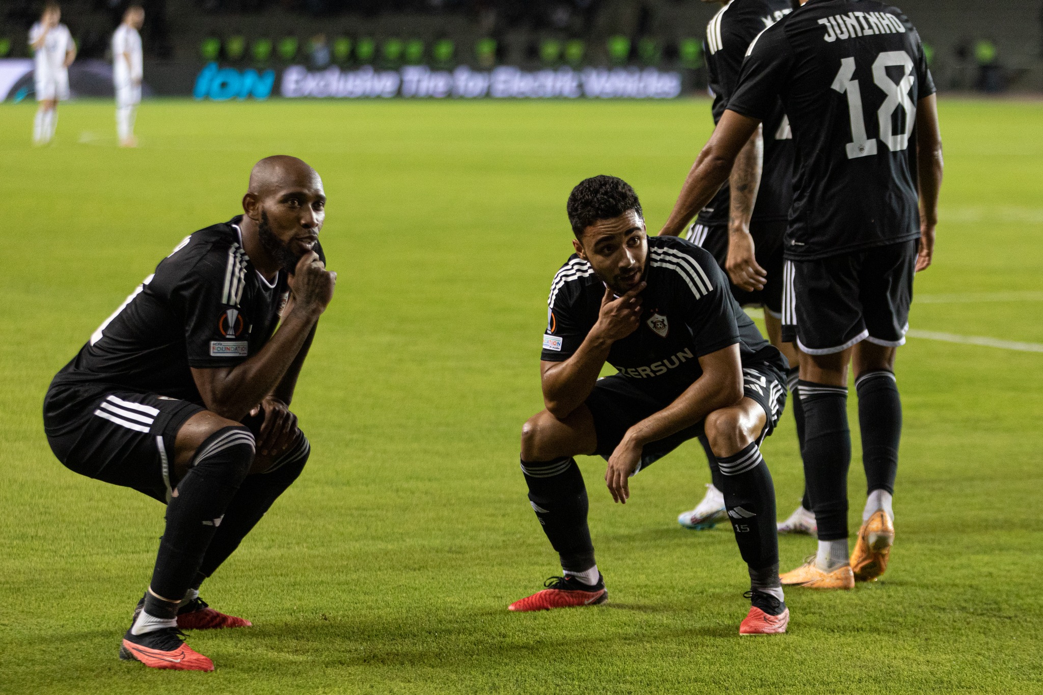 “Qarabağ”ın ləzzətli axşamından VİDEO+FOTOREPORTAJ