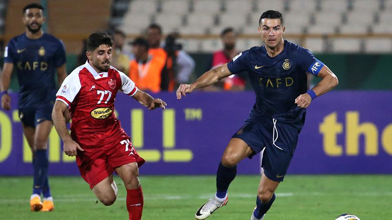 Oteldən stadiona qədər Ronaldonun arxasınca qaçıblar - İranda