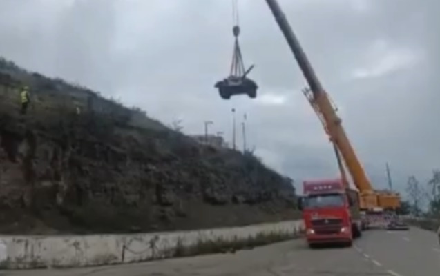 Ermənilərin “qələbə” simvolu olan tank Şuşada götürülmə anı bu VİDEOda