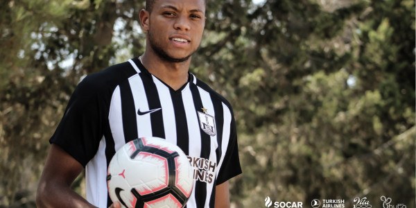 "Neftçi"də çempion oldu, ikinci liqaya getdi - Braziliyadan FOTO