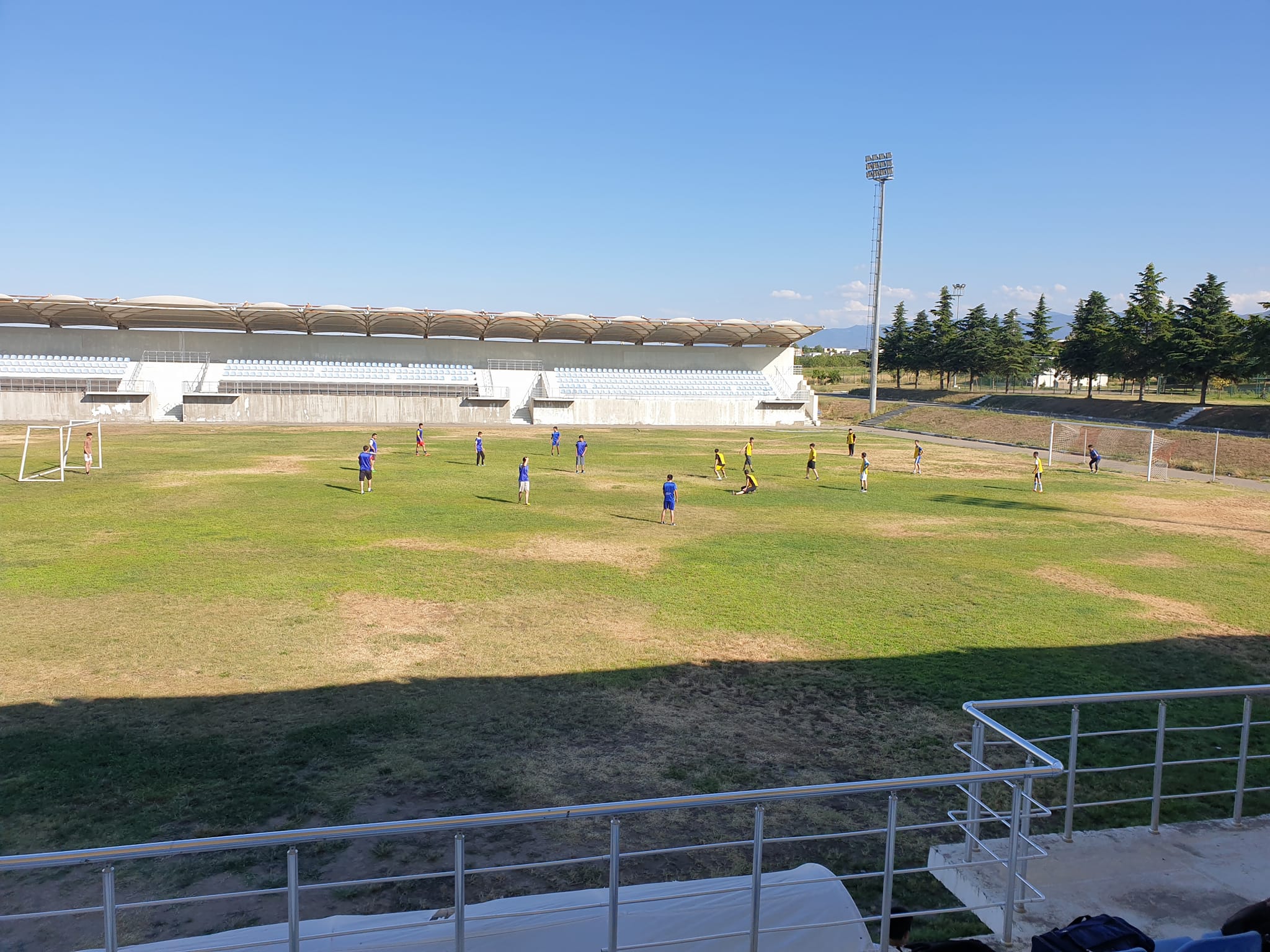Klub rəhbərliyi ilə sözü düz gəlmədi, baş məşqçi postundan istefa verdi
