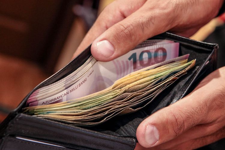 ŞOK! Pulu mənimsənilən şəxs klub prezidentini tapa bilmir - FOTO
