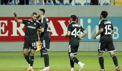 "Qarabağ" beşinə "hə", beşinə "yox" dedi -